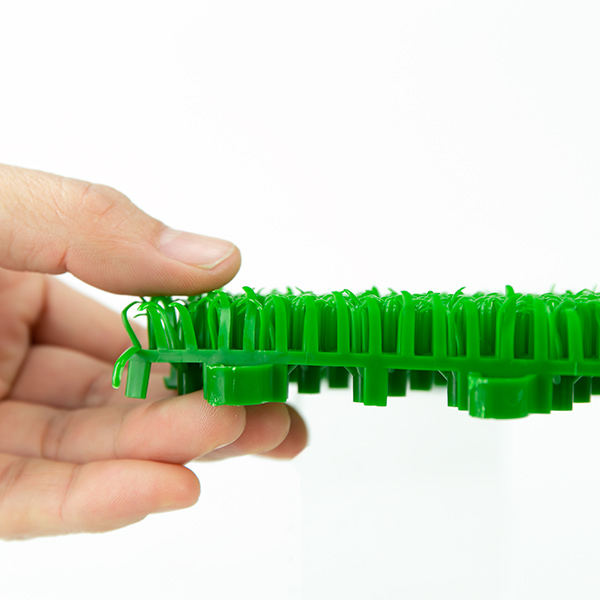 人工芝 30x30cm ジョイント式 日本製 30枚セット ( 芝生マット 人工芝生 人工芝生マット ジョイントマット ジョイント タイルマット 芝生 庭 ベランダ テラス バルコニー ガーデニング ガーデン 屋上緑化 水はけ ) 【グリーン】 グリーン