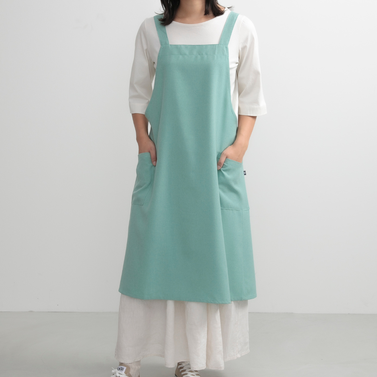 キッチン エプロン 水色 ミント ワンピース風 軽量 レディース 無地 大人 キッチン エプロン 水色 ミント ワンピース風 軽量 レディース 無地