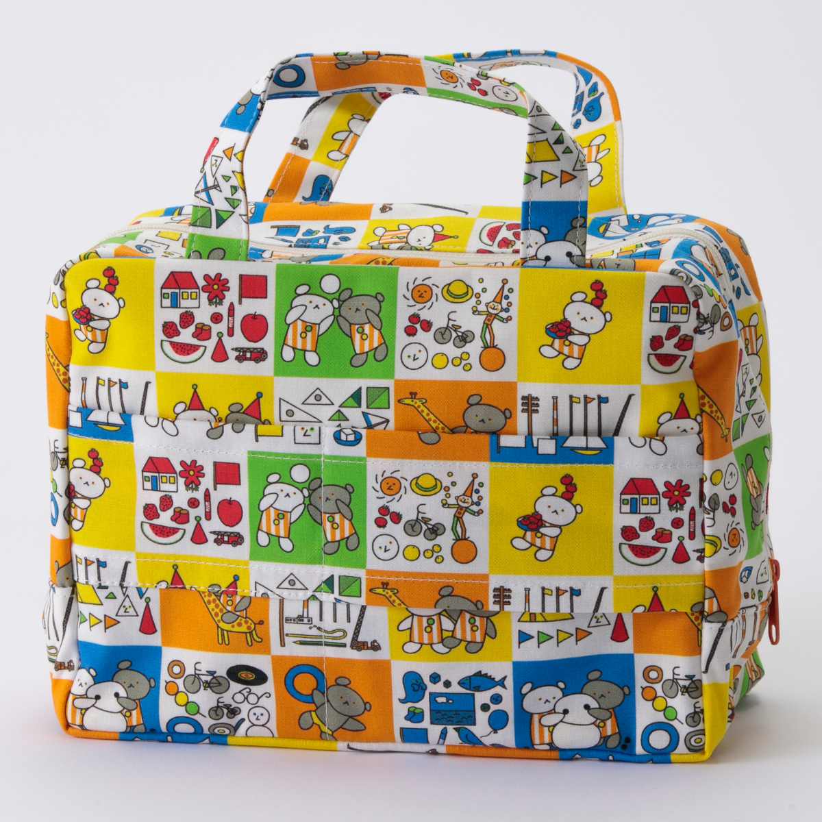 マザーポーチ ママポーチ こぐまちゃんえほん ウェットシート 蓋付き ( ポーチ おむつポーチ ウェットティッシュ おむつ 収納 ケース ベビー 出産準備 オムツ 大容量 携帯用 ファスナー 赤ちゃん 出産祝い プレゼント ) 【チェック】 チェック