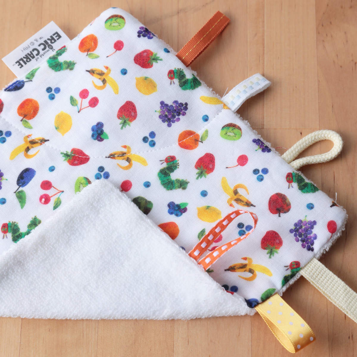 ニギニギハンカチ はらぺこあおむし フルーツ サファリ ( ベビー ハンカチ おもちゃ ミニタオル にぎにぎ ベビートイ 玩具 綿100% ガーゼ パイル 出産祝い ベビーハンカチ ファーストトイ コットン プレゼント かわいい ) 【サファリ】 サファリ