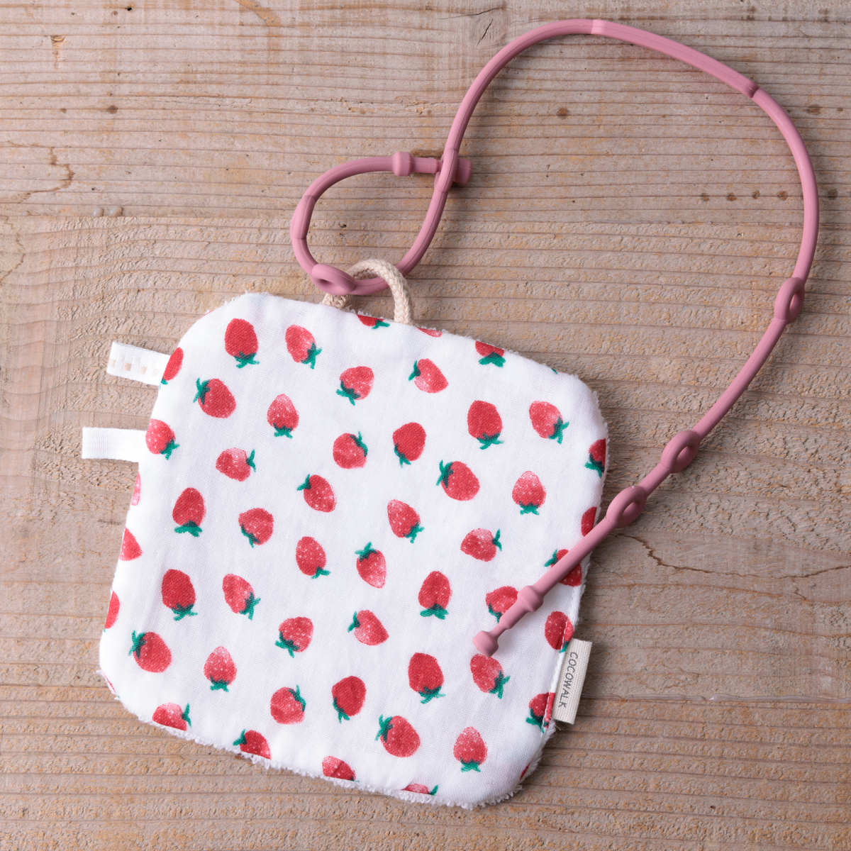 ベビー ニギニギハンカチ シリコンストラップ付き おもちゃ 落下防止 日本製 ベビーカー フルーツ ( 赤ちゃん カシャカシャ ハンカチ 布製 布おもちゃ ファーストトイ 知育玩具 にぎにぎ 玩具 綿100% コットン プレゼント ) 【バナナ】 バナナ