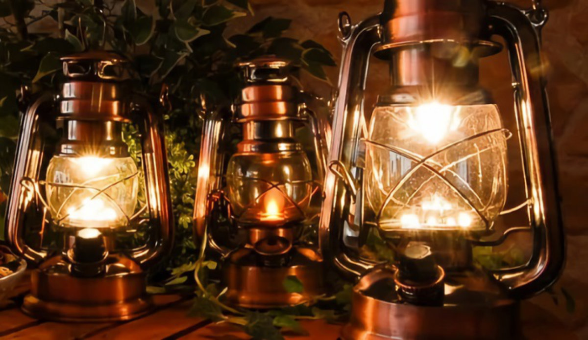 LEDランタン アンティーク ( ランタン 調光 アウトドア 電池タイプ 吊り下げ インテリア LED レトロ 明るさ調整 ダイニング 寝室 キャンプ レジャー 災害対策 防災グッズ )