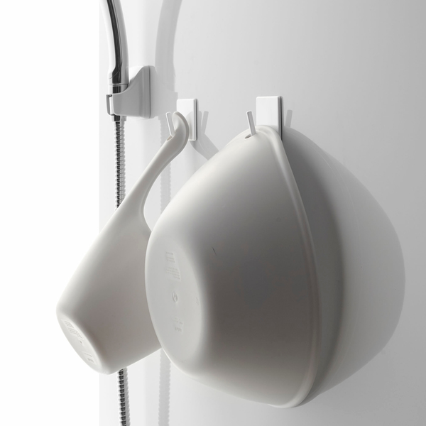 山崎実業 mist マグネットバスルームフック ミスト 2個組 ( 4903208042352 お風呂 収納 壁掛けフック 2個 磁石 小物掛け ボディブラシ 泡立てネット 引っ掛ける 浴室 洗面所 キッチン 洗濯機 冷蔵庫 壁面収納 白 )