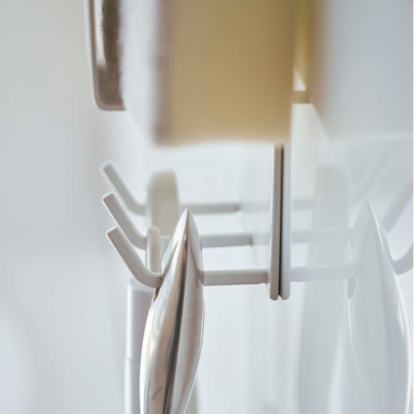 山崎実業 mist マグネットバスルームクリーニングツールホルダー ミスト ( 4903208049788 お風呂 収納 ラック 掃除 掃除用具 清掃用品 磁石 浴室 浴室収納 ホルダー ツールホルダー スチール クリーニングツール スポンジ フック )