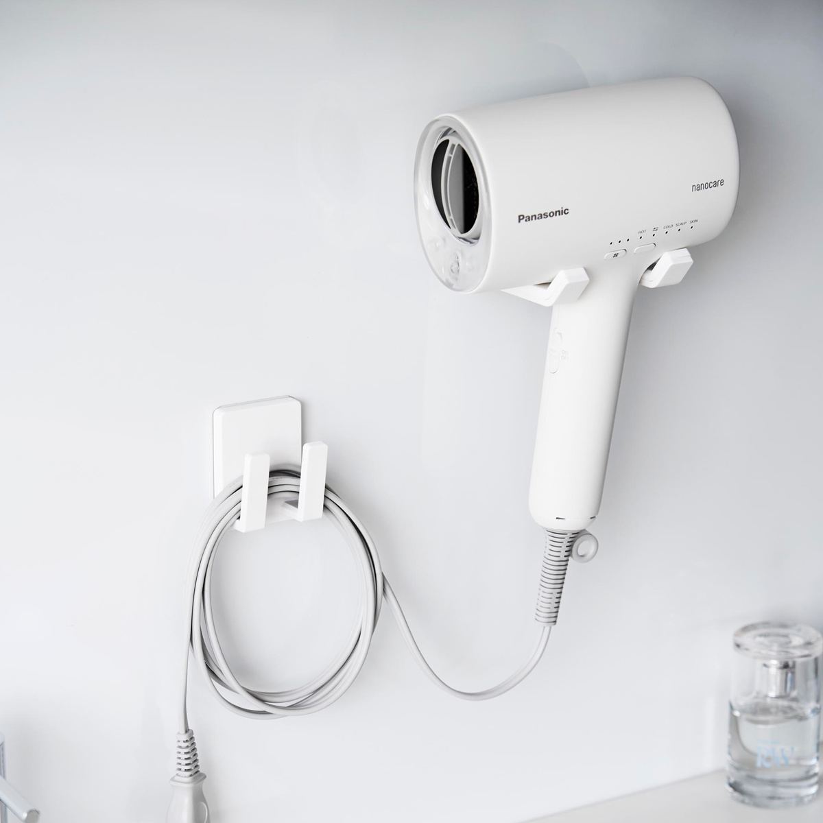 山崎実業 MIST フィルムフックドライヤー&コードホルダー ミスト ( 4903208015301 ミストシリーズ ドライヤーホルダー コードホルダー ホルダー ドライヤー 収納 ラック ヘアドライヤー 電源プラグホルダー フィルムフック )