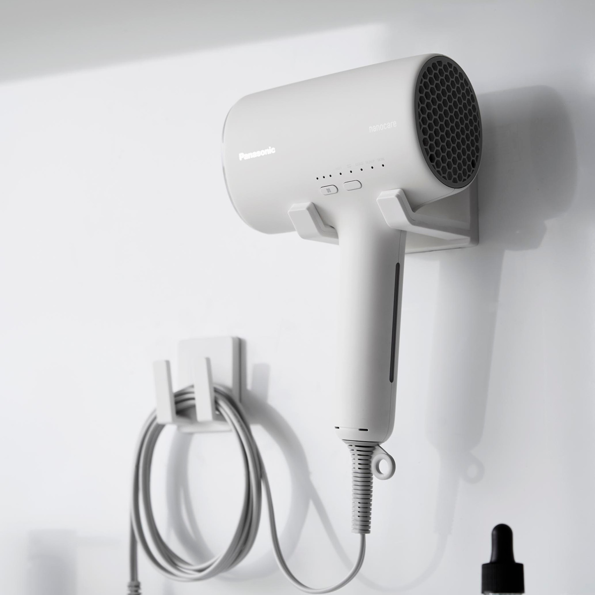 山崎実業 MIST フィルムフックドライヤー&コードホルダー ミスト ( 4903208015301 ミストシリーズ ドライヤーホルダー コードホルダー ホルダー ドライヤー 収納 ラック ヘアドライヤー 電源プラグホルダー フィルムフック )