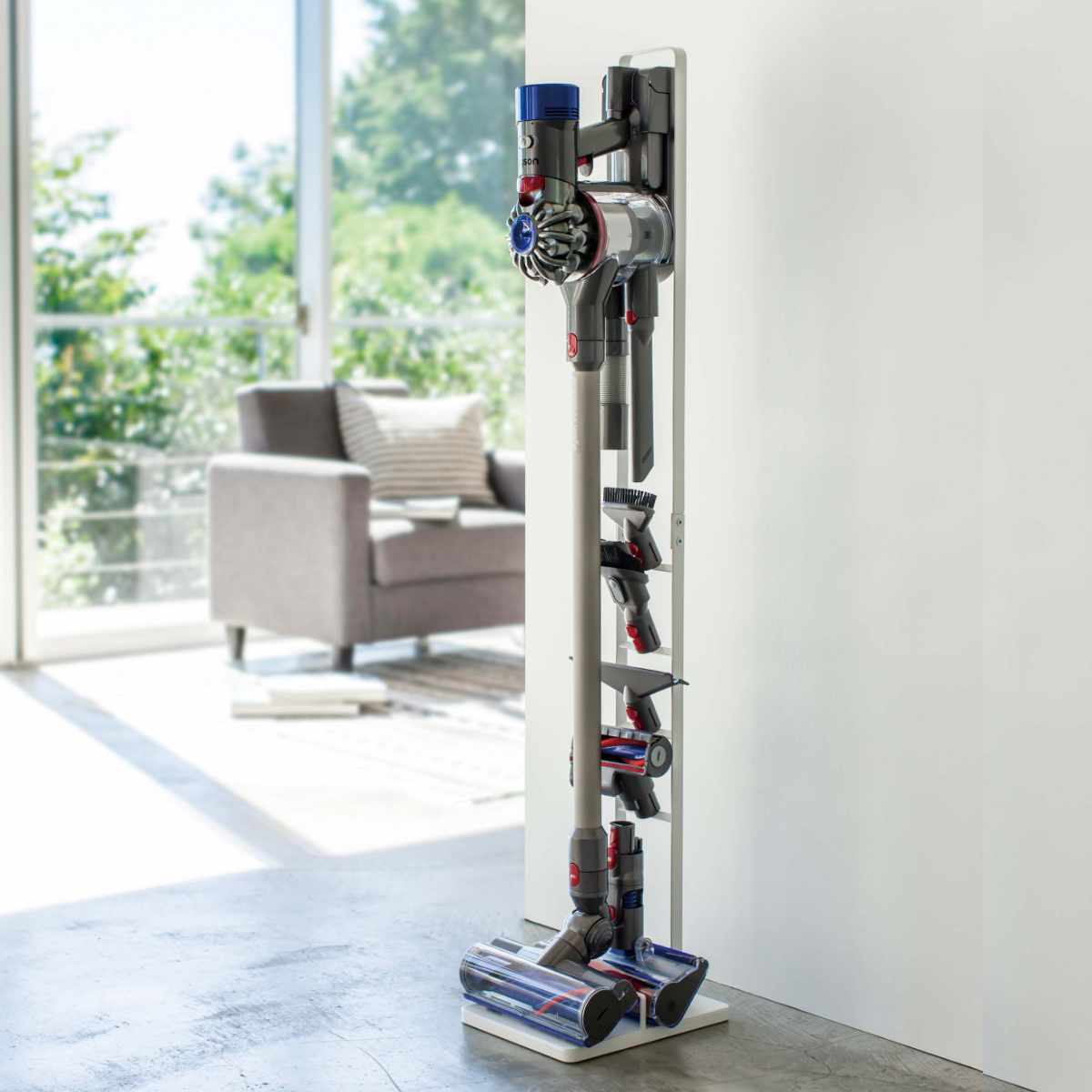 山崎実業 tower コードレスクリーナースタンド タワー ( 4903208035408 タワーシリーズ クリーナースタンド 掃除機スタンド ツールスタンド 掃除機 収納 縦型掃除機スタンド コードレス掃除機スタンド ) 【ホワイト】 ホワイト