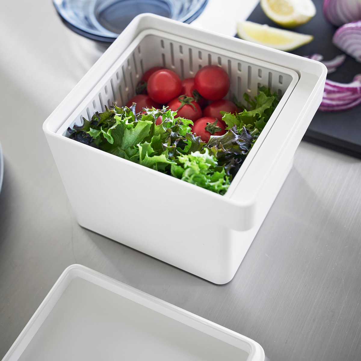 山崎実業 tower 電子レンジ・食洗機対応 ザル付き保存容器 タワー ( 4903208017770 タワーシリーズ ざる付き保存容器 保存容器 ザル付き 電子レンジ対応 食洗機対応 密閉容器 密閉 保存 容器 レンジ対応 冷凍保存 ) 【ブラック】 ブラック