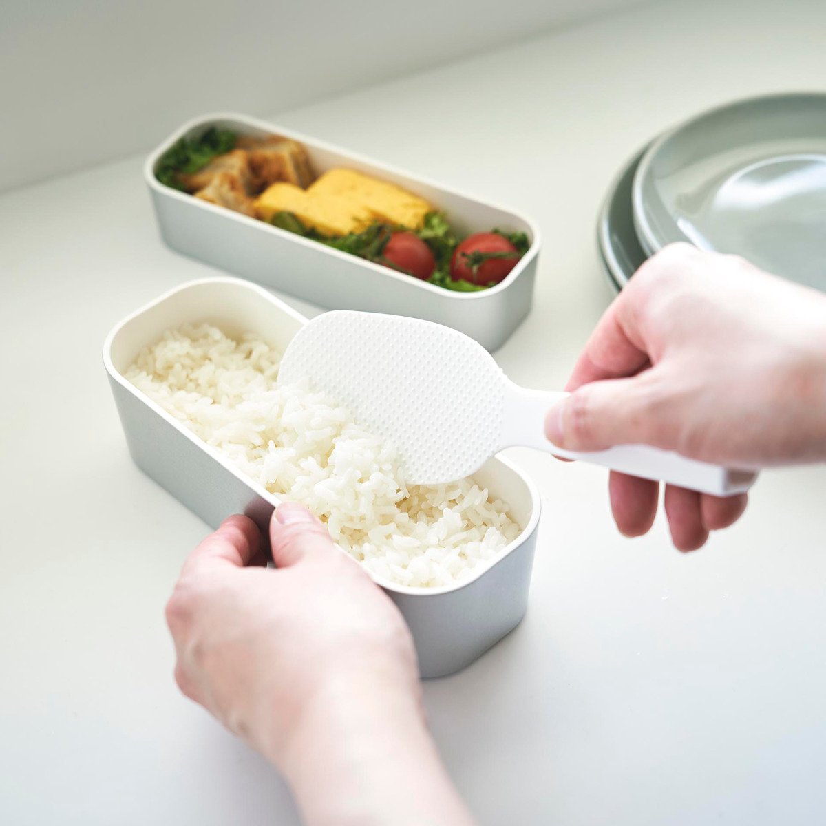 山崎実業 tower 立って置けるしゃもじ タワー スリム ( 4903208047586 タワーシリーズ しゃもじ 立つ 食洗機対応 立つしゃもじ シャモジ 杓文字 立つ杓文字 立つシャモジ 自立しゃもじ 食器洗い乾燥機 食器洗い乾燥機対応 置く ) 【ホワイト】 ホワイト