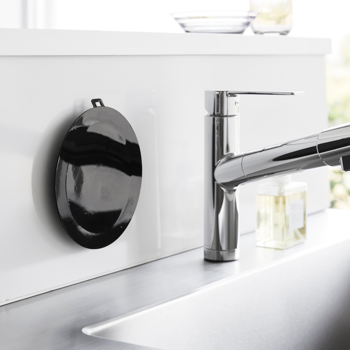 山崎実業 tower マグネット浸け置き洗いキャップ タワー ( 4903208013161 タワーシリーズ 浸け置き洗いキャップ マグネット シンク 食洗機対応 磁石 浮かせる シンク用 ふた カバー キッチン シンク掃除 つけ置き 台所 栓 浸け ) 【ホワイト】 ホワイト