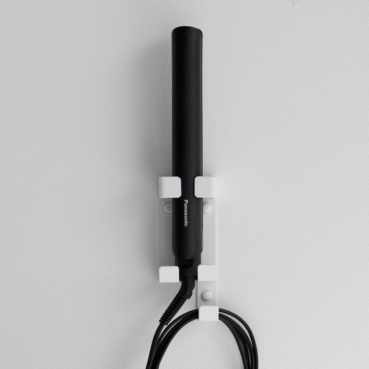 山崎実業 tower ウォールヘアーアイロンホルダー タワー 石こうボード壁対応 ( 4903208013451 タワーシリーズ ヘアーアイロンホルダー 石こうボード壁 壁面 ヘアアイロン ヘアアイロンホルダー ) 【ブラック】 ブラック