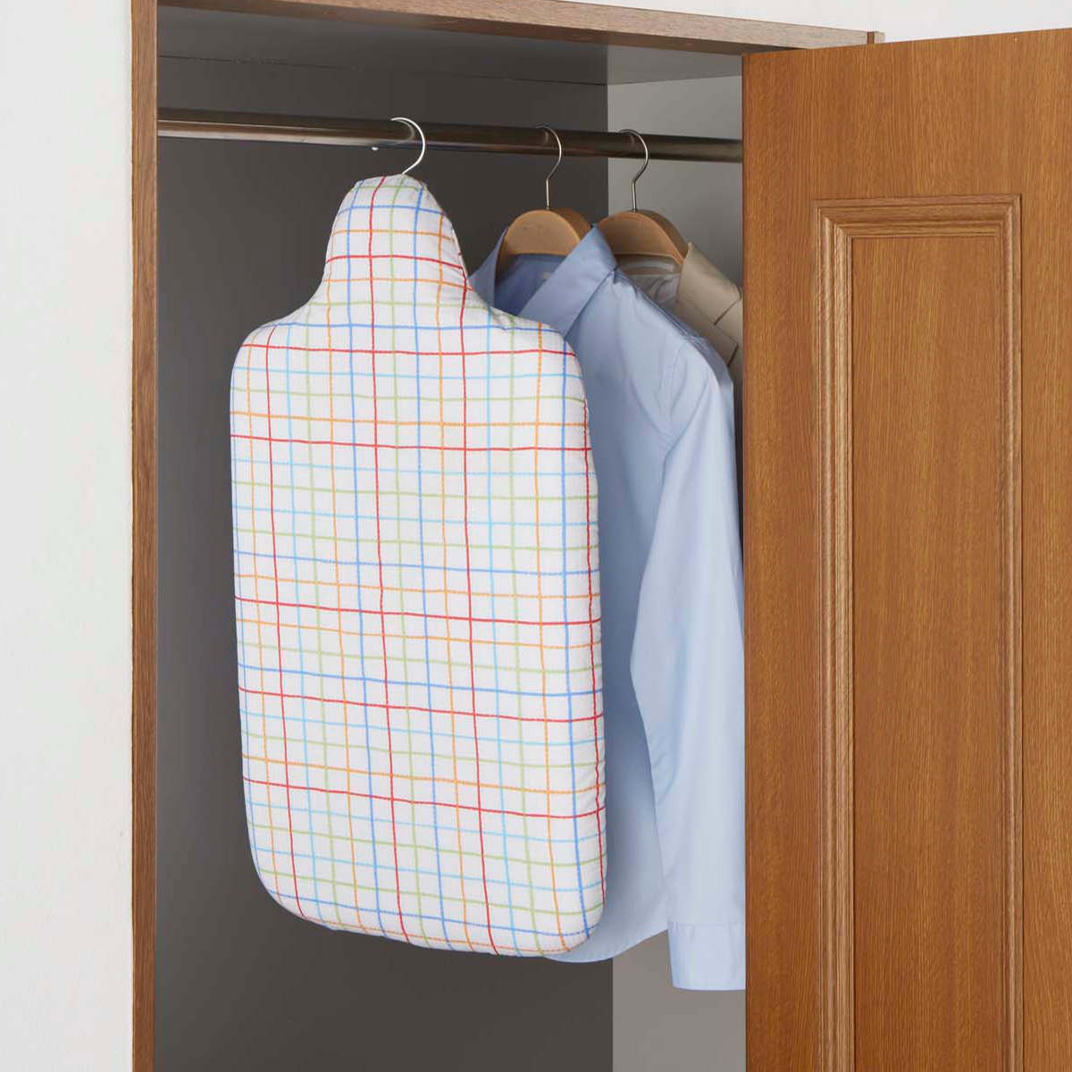 山崎実業 軽量人体型アイロン台フック付き レインボー ( 4903208078047 アイロン台 人体型 アイロンボード 脚付き 収納 コンパクト 折りたたみ アイロン掛け 作業台 )