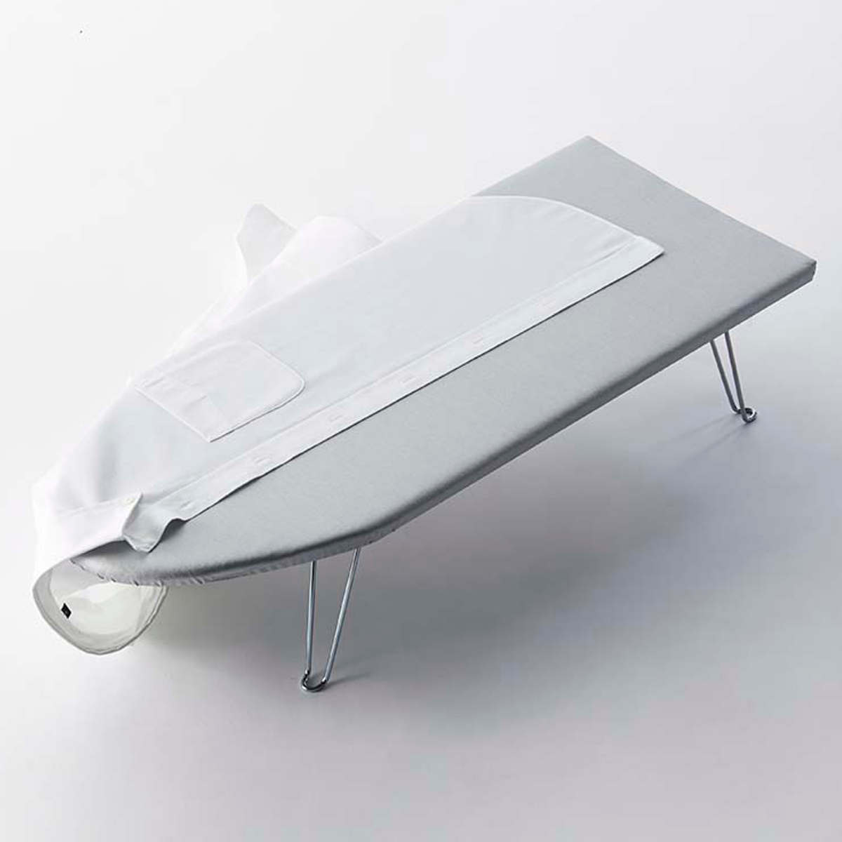 山崎実業 日本の匠シリーズ 舟形アイロン台 ( 4903208012256 アイロン台 脚付き 舟型アイロン台 舟形 アルミコート アイロンボード アルミ 細長 コンパクト 舟型タイプ 折りたたみ 日本製 アイロン掛け 作業台 )