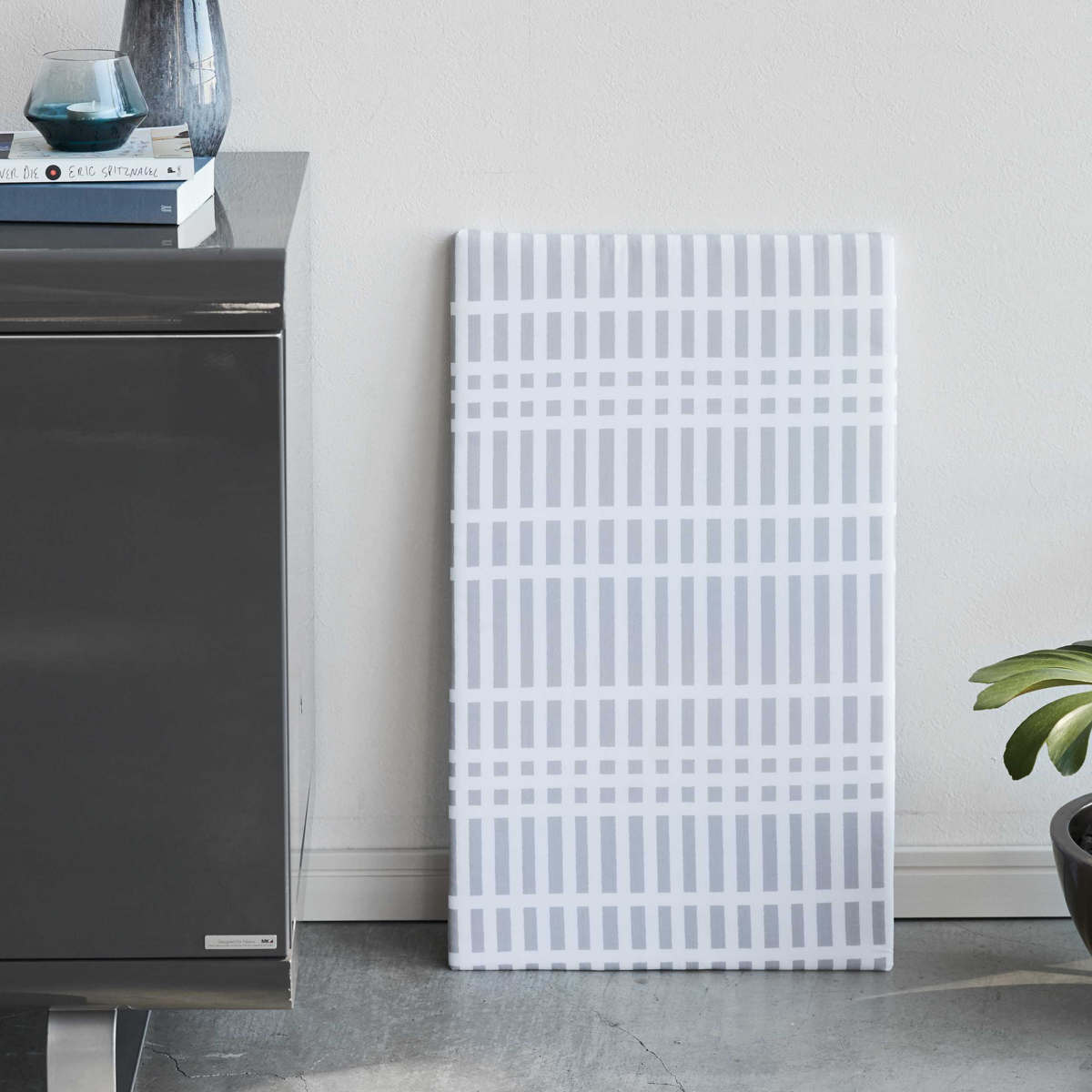 山崎実業 北欧風 暮らしの定番 平型アイロン台 ( 4903208012225 アイロン台 脚なし チェック アイロンボード 北欧 軽量 コンパクト 平型タイプ 折りたたみ アイロン掛け 作業台 )