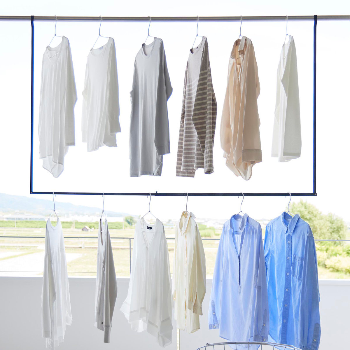 山崎実業 tower 折り畳み伸縮物干し2段ハンガー タワー ( 4903208012911 タワーシリーズ 折り畳み 伸縮物干し 2段ハンガー 折りたたみ おりたたみ 物干し 室内 部屋干し コンパクト 洗濯 2段 ) 【ブラック】 ブラック