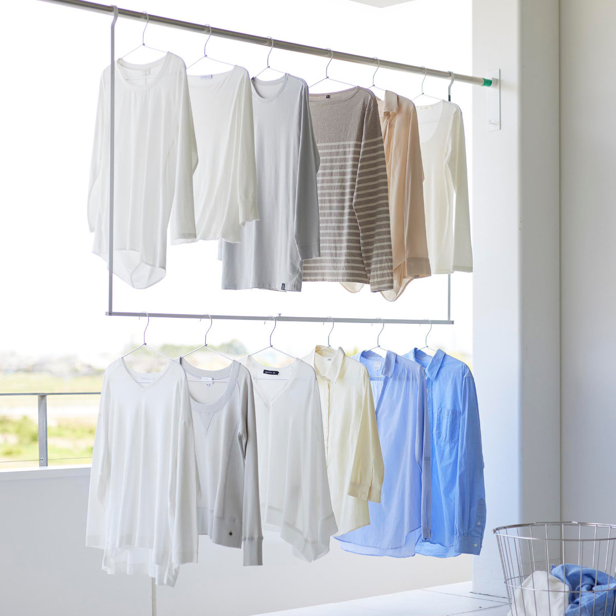 山崎実業 tower 折り畳み伸縮物干し2段ハンガー タワー ( 4903208012911 タワーシリーズ 折り畳み 伸縮物干し 2段ハンガー 折りたたみ おりたたみ 物干し 室内 部屋干し コンパクト 洗濯 2段 ) 【ブラック】 ブラック