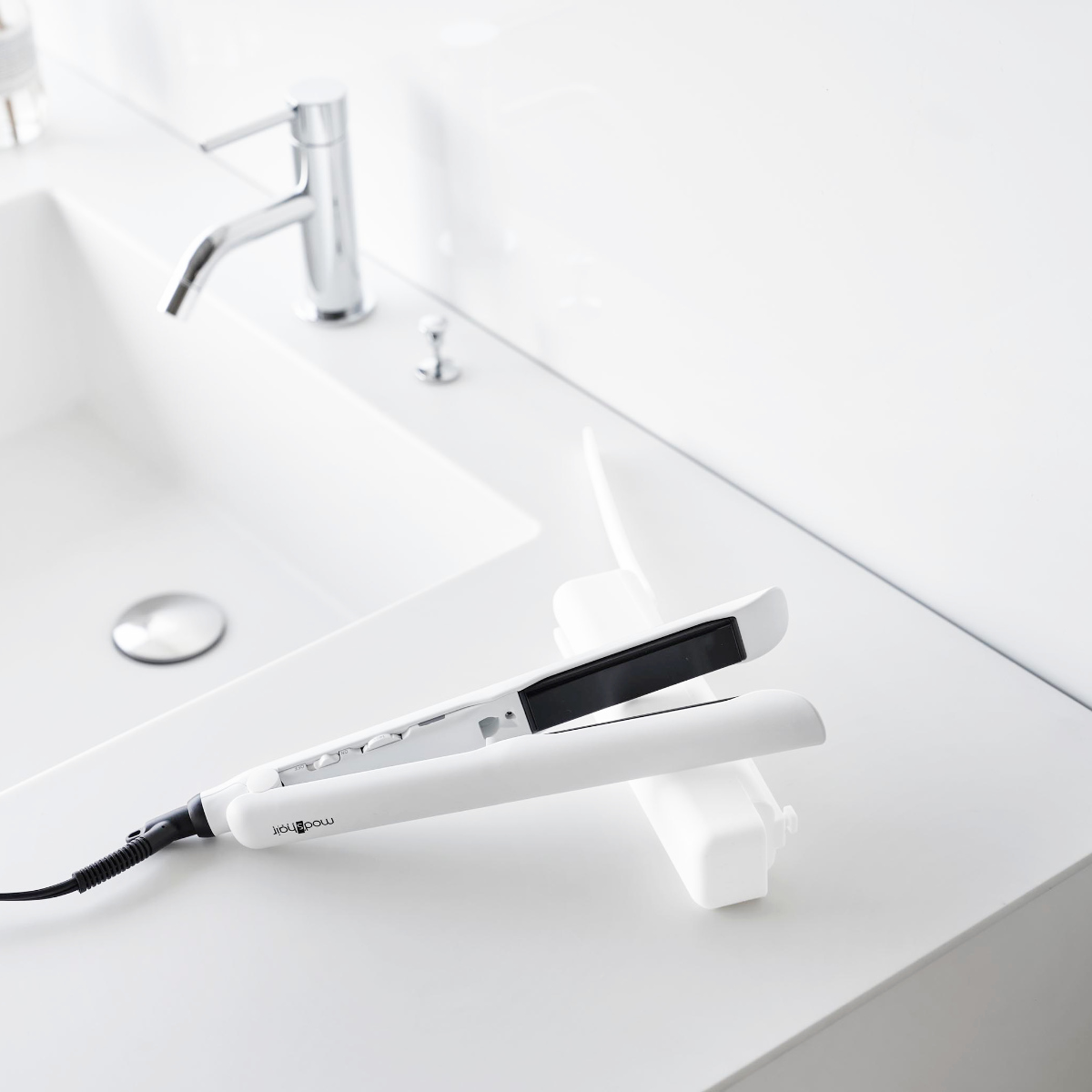 山崎実業 Beautes シリコーンヘアーアイロンカバー ボーテス L ( 4903208052986 ボーテスシリーズ シリコーンカバー ヘアーアイロンカバー ヘアアイロン ストレート カール コテ シリコンカバー シリコーン へアイロンカバー ) 【ブラック】 ブラック