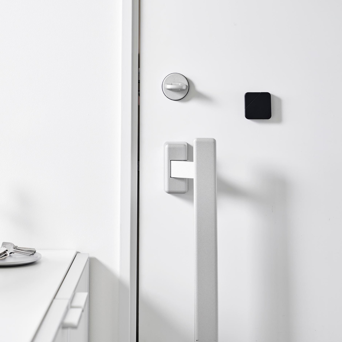 山崎実業 tower マグネットセラミックダンボールカッター タワー ( 4903208013512 タワーシリーズ ダンボールカッター 磁石 マグネット 浮かせる収納 浮かせて収納 ストラップ用穴 カッター カッターナイフ 段ボール ) 【ホワイト】 ホワイト