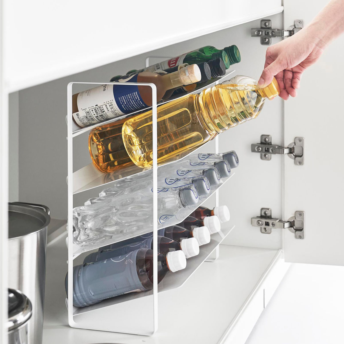 山崎実業 tower シンク下ワイドボトルストッカー タワー 4段 ( 4903208013383 タワーシリーズ ワイドボトルストッカー 4段ストッカー 天板付き シンク下 天板付きストッカー ボトルストッカー ) 【ホワイト】 ホワイト