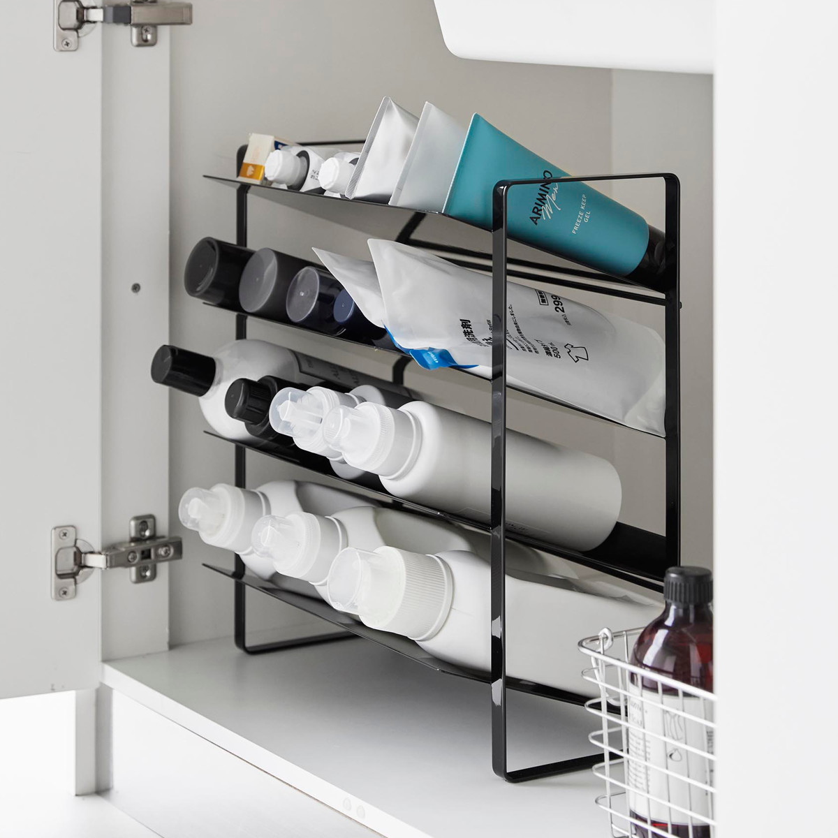 山崎実業 tower シンク下ワイドボトルストッカー タワー 4段 ( 4903208013383 タワーシリーズ ワイドボトルストッカー 4段ストッカー 天板付き シンク下 天板付きストッカー ボトルストッカー ) 【ホワイト】 ホワイト