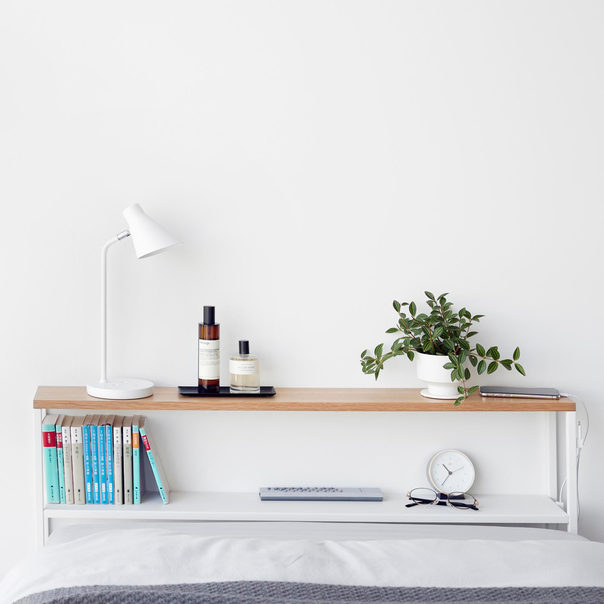 山崎実業 tower 棚板が動く後付けヘッドボード タワー ( 4903208016827 タワーシリーズ 後付けヘッドボード ヘッドボード 棚板が動く 後付け 後付け収納 ベッド マットレスベッド シングル用 棚 シェルフ ) 【ブラック】 ブラック