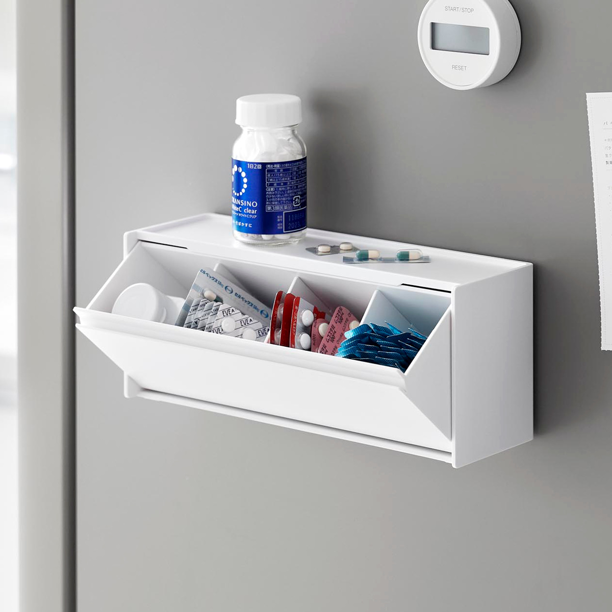 山崎実業 tower マグネットお薬&サプリメント収納ケース タワー ( 4903208013574 タワーシリーズ 収納ケース お薬&サプリメント収納ケース マグネット 壁面収納 壁面 浮かせて収納 浮かせる収納 磁石 ) 【ホワイト】 ホワイト