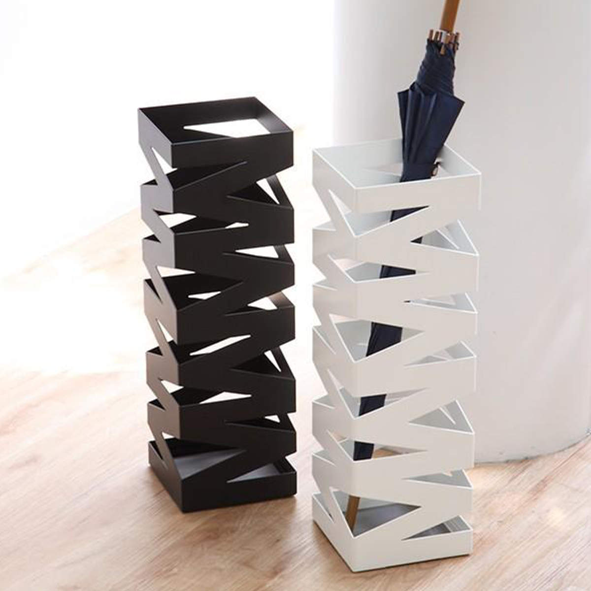 山崎実業 かさたて ロック ホワイト ( 4903208062053 かさたてロック 620 約8本 収納 スリム 傘 かさ立て かさ アンブレラスタンド 傘立 傘入れ 玄関 完成品 シンプル おしゃれ アンブレラホルダー カサ レインラック )