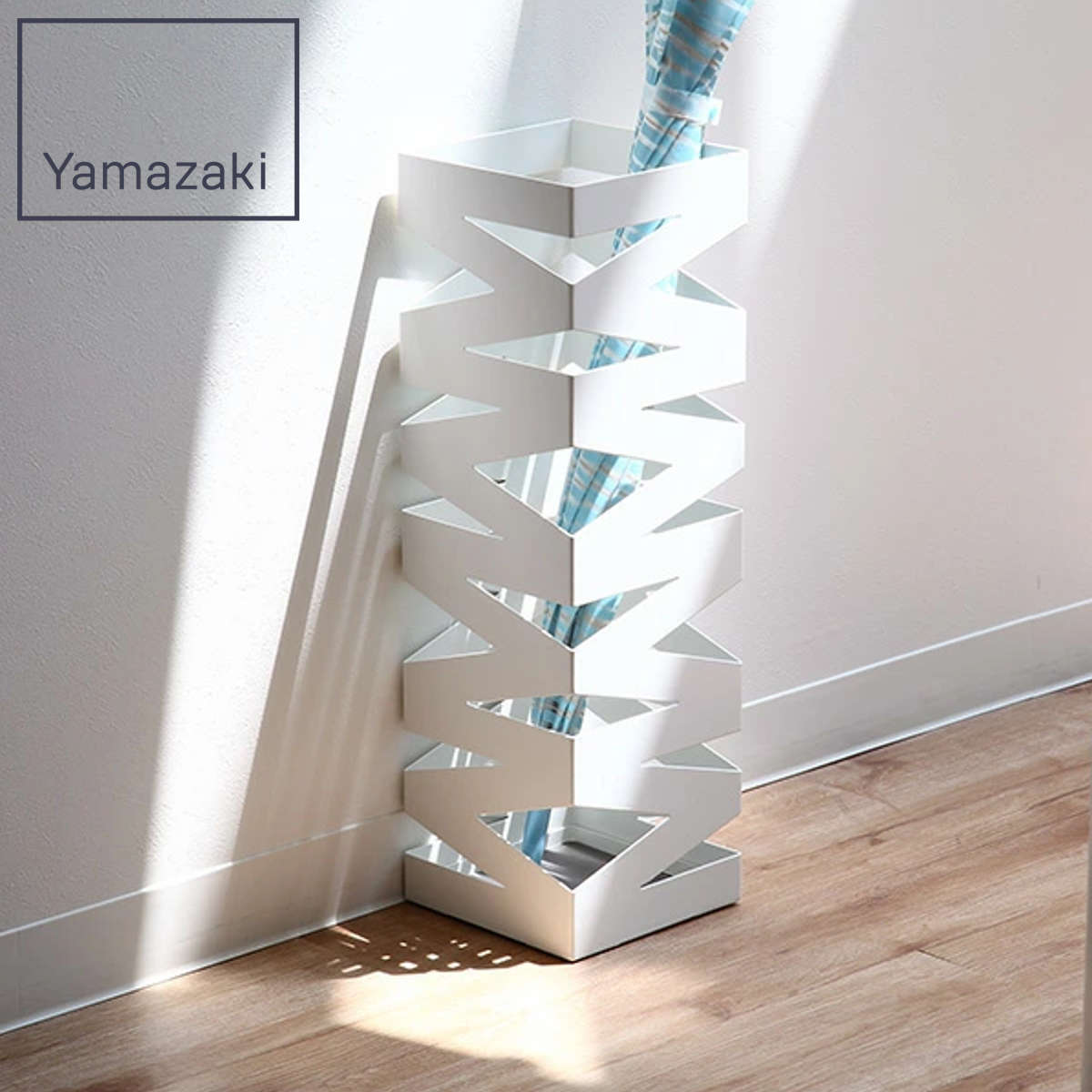 山崎実業 かさたて ロック ホワイト （ 4903208062053 かさたてロック 620 約8本 収納 スリム 傘 かさ立て かさ アンブレラスタンド 傘立 傘入れ 玄関 完成品 シンプル おしゃれ アンブレラホルダー カサ レインラック ）