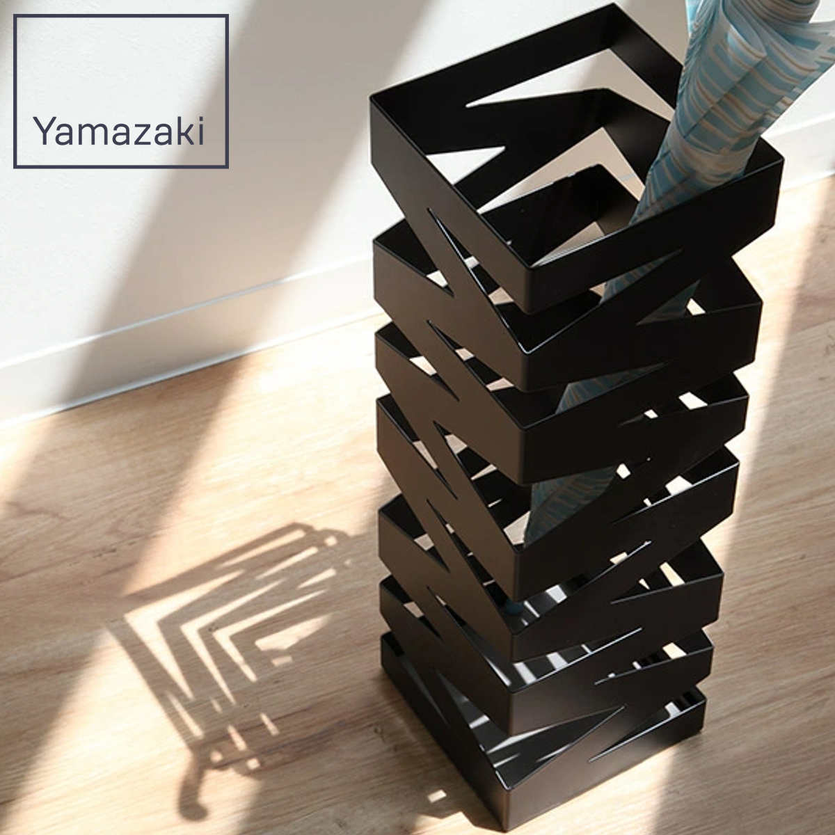 山崎実業 かさたて ロック ブラック （ 4903208062060 かさたてロック 620 約8本 収納 スリム 傘 かさ立て かさ アンブレラスタンド 傘立 傘入れ 玄関 完成品 シンプル おしゃれ アンブレラホルダー カサ レインラック 黒 ヤマジツ ）