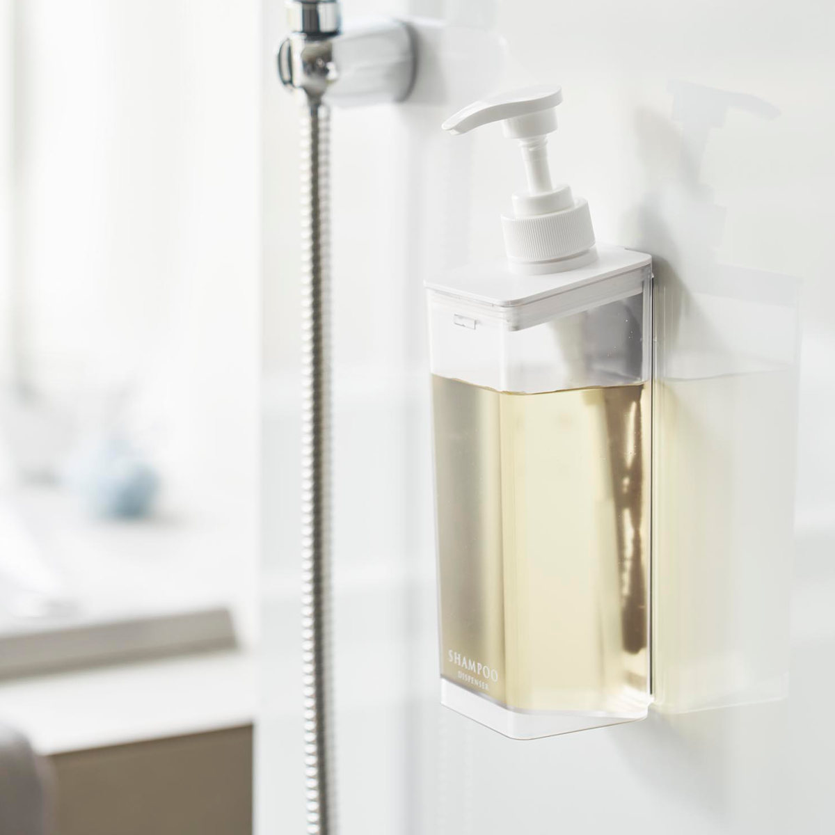 山崎実業 mist たっぷり洗剤が出るマグネットディスペンサー ミスト シャンプー コンディショナー ボディソープ ( 4903208015448 ミストシリーズ シャンプーディスペンサー シャンプーボトル たっぷり出る 洗剤 浮かせる収納 ) 【ボディーソープ】 ボディーソープ