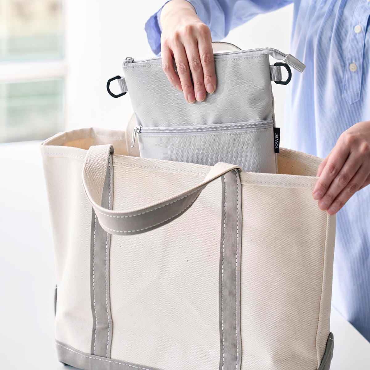 山崎実業 tower コンビニちょい買い保冷&保温バッグ タワー ( 4903208101653 タワーシリーズ 保冷&保温バッグ ミニバッグ 保冷バッグ 保温バッグ 保冷かばん 保温かばん ショルダーバッグ コンパクト ) 【ライトグレー】 ライトグレー