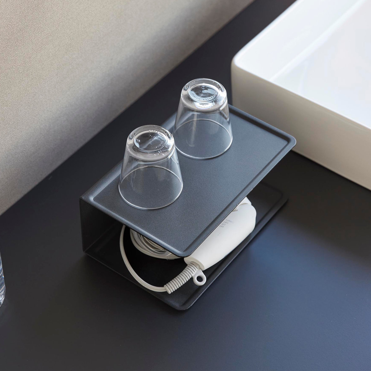 山崎実業 tower アメニティー収納 タワー 2段 ( 4903208100922 タワーシリーズ 2段収納 アメニティ収納 ホテルライク スチール製 インテリア 小物置き 洗面 洗面収納 すっきり スッキリ トレー ) 【ホワイト】 ホワイト