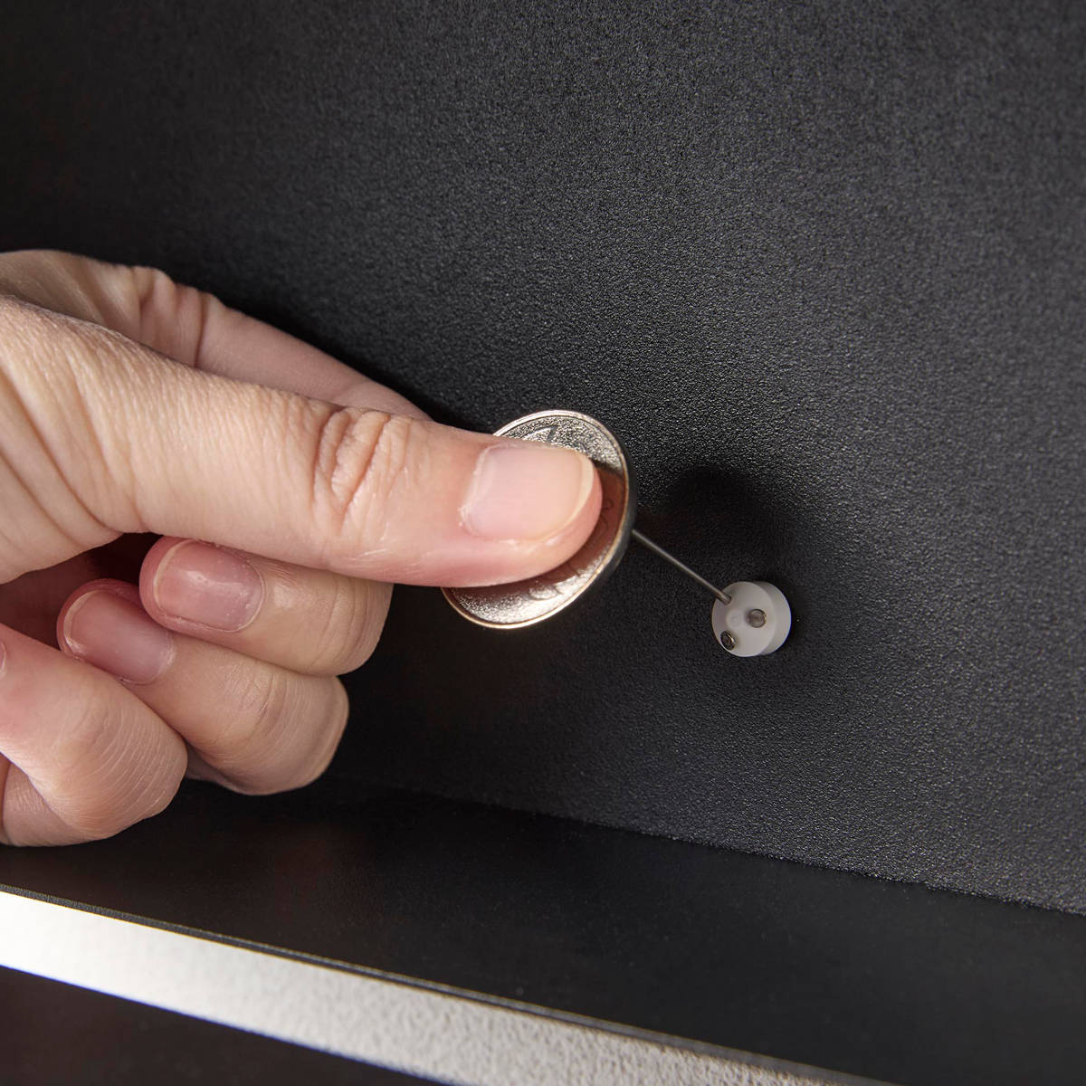 山崎実業 RIN ウォールペーパータオルディスペンサー リン 石こうボード壁対応 ( 4903208101141 リンシリーズ ウォールペーパー タオルディスペンサー 石こうボード 壁面収納 浮かせる収納 浮かせて収納 ) 【ナチュラル】 ナチュラル