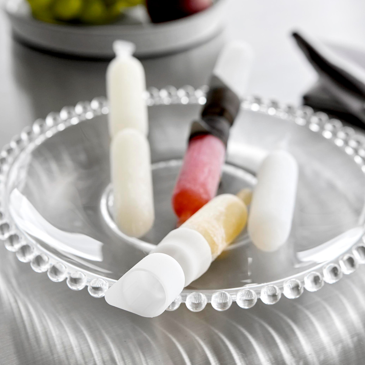 山崎実業 tower シリコーン折るポリジュースアイスカバー タワー 2色セット ホワイト&ブラック ( 4903208101639 タワーシリーズ 折るポリジュース 食洗機対応 シリコーン アイスカバー 2色 ホワイトとブラック セット 2色入り )