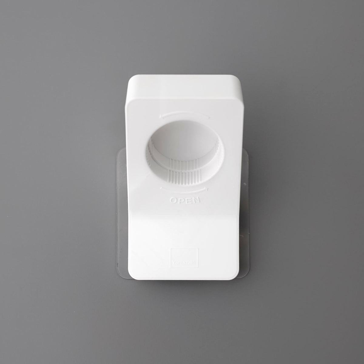 山崎実業 tower フィルムフックキャップオープナー タワー ( 4903208101998 タワーシリーズ キャップオープナー オープナー フィルムフック 貼ってはがせる ペットボトル ペットボトルキャップ フタ開け フック キャップ ) 【ブラック】 ブラック