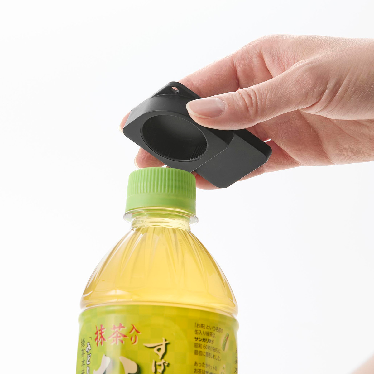 山崎実業 tower 持ち運べるキャップ・プルタブオープナー タワー ( 4903208102018 タワーシリーズ キャップオープナー プルタブオープナー キャップ プルタブ オープナー 持ち運べる ペットボトル フタ開け ストラップ付き ) 【ブラック】 ブラック