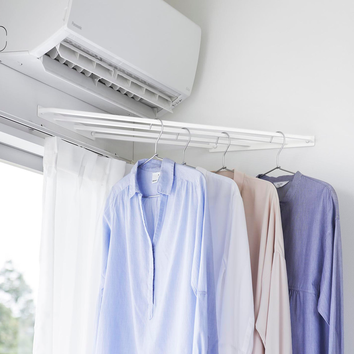 山崎実業 tower コーナーハンガーラック タワー 石こうボード壁対応 ( 4903208100175 タワーシリーズ コーナー ハンガーラック 石こうボード壁 棚 室内物干し シェルフ コーナーシェルフ 角 ディスプレイ ) 【ホワイト】 ホワイト