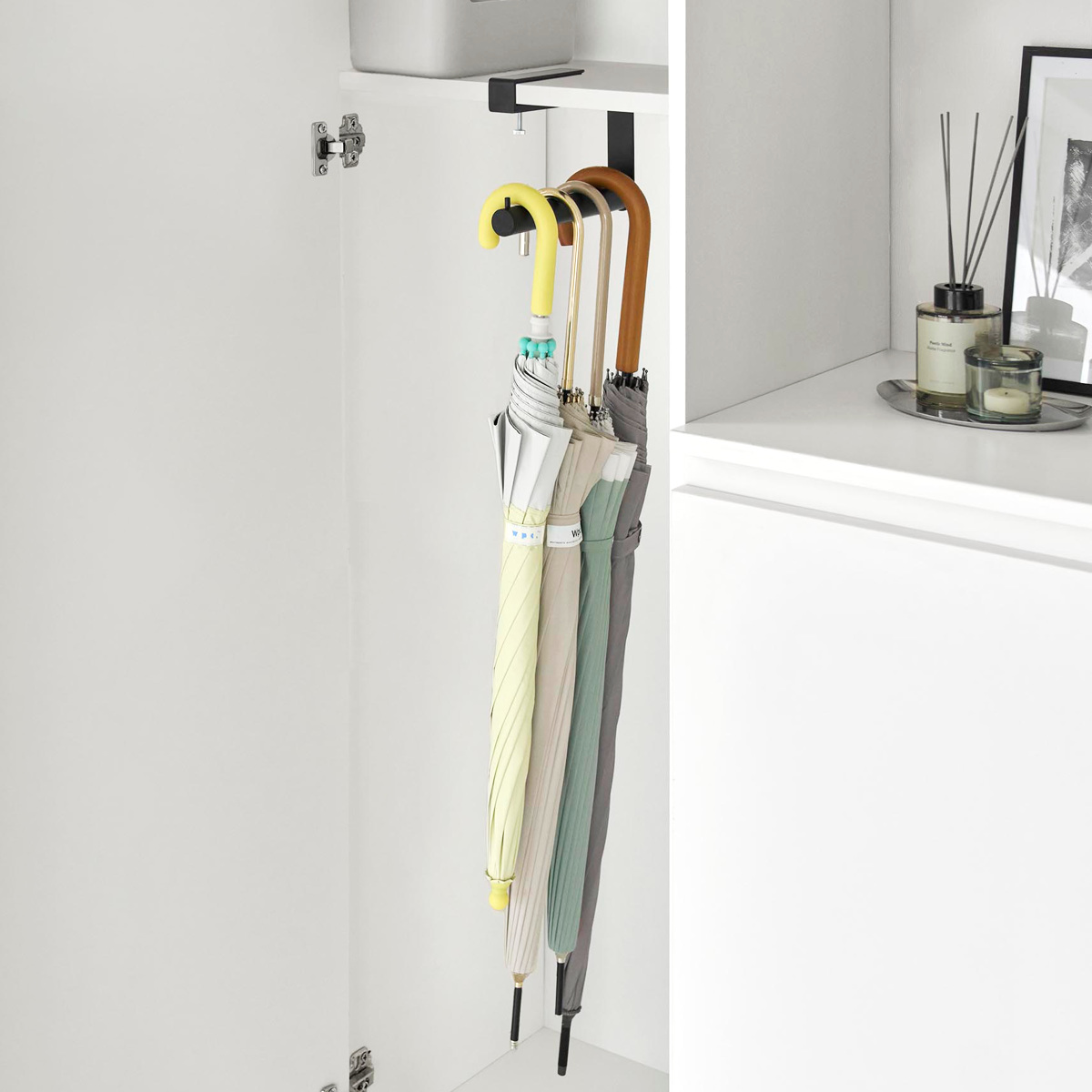 山崎実業 tower 下駄箱中ハンギング傘立て タワー ( 4903208100809 タワーシリーズ ハンギング傘立て 下駄箱中 ハンギング 傘立て 浮かせる収納 浮かせて収納 収納 傘 かさ立て 玄関 引っ掛ける かさ ) 【ホワイト】 ホワイト