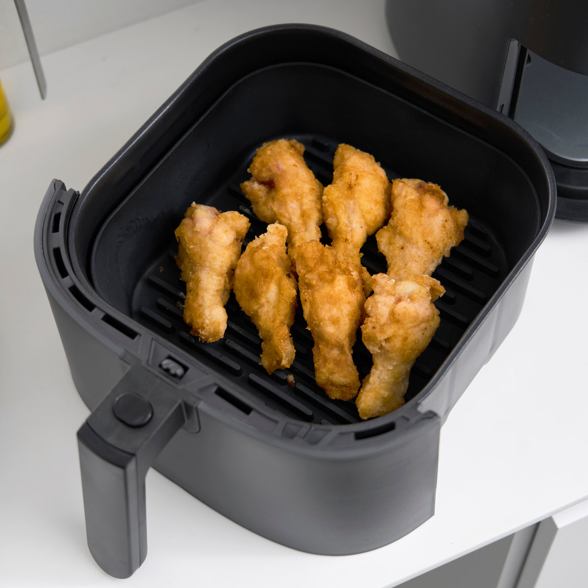 山崎実業 tower ノンフライヤーライナー タワー 21cm ( 4903208101615 タワーシリーズ ノンフライヤー ライナー 食洗機対応 シリコーン製 電子レンジOK 焦げ付き防止 ノンフライヤー用 シリコンライナー ) 【ブラック】 ブラック