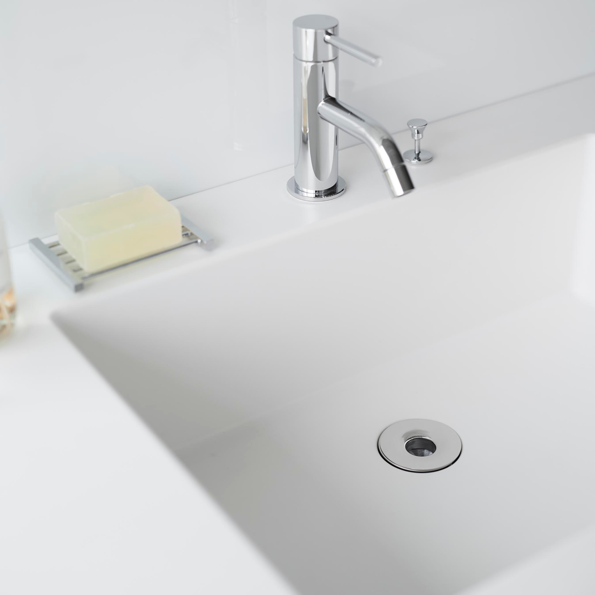 山崎実業 tower 洗面排水口ゴミ受けネットホルダー タワー シルバー ( 4903208016810 タワーシリーズ ゴミ受けネットホルダー 洗面排水口 ゴミ受け ネットホルダー ゴミ受けネット 排水口ネットホルダー ステンレス )