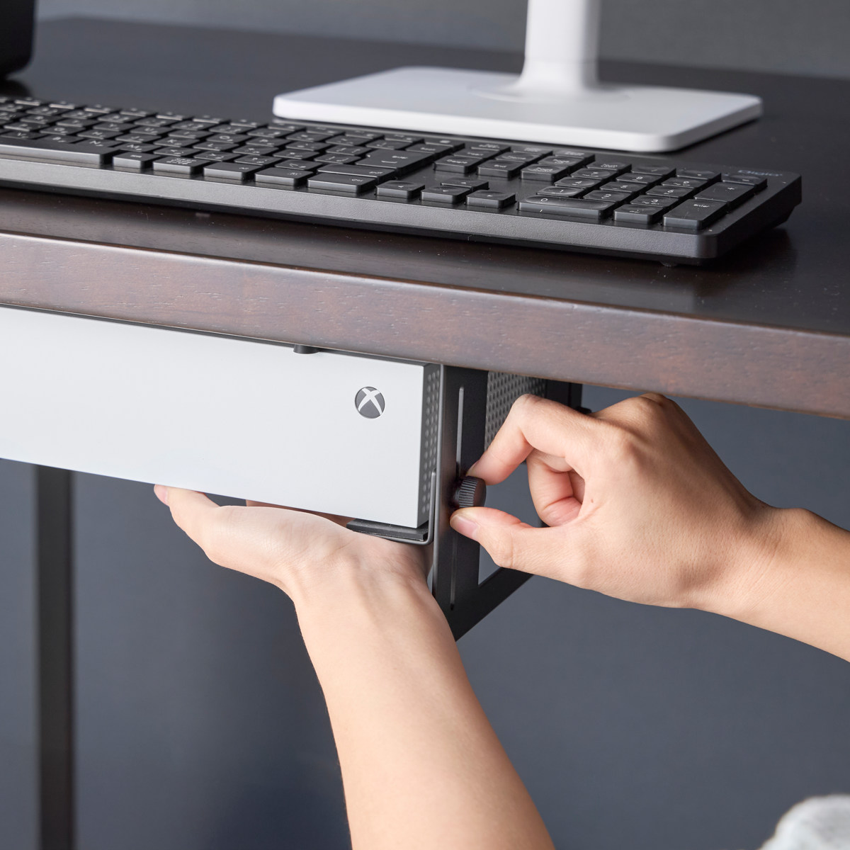 山崎実業 smart 可動式デスク下ゲーム機ホルダー スマート ( 4903208101899 スマートシリーズ デスク下ホルダー ゲーム機ホルダー 可動式 可動式ホルダー デスク下 ゲーム機 ホルダー テーブル下収納ラック ) 【ブラック】 ブラック