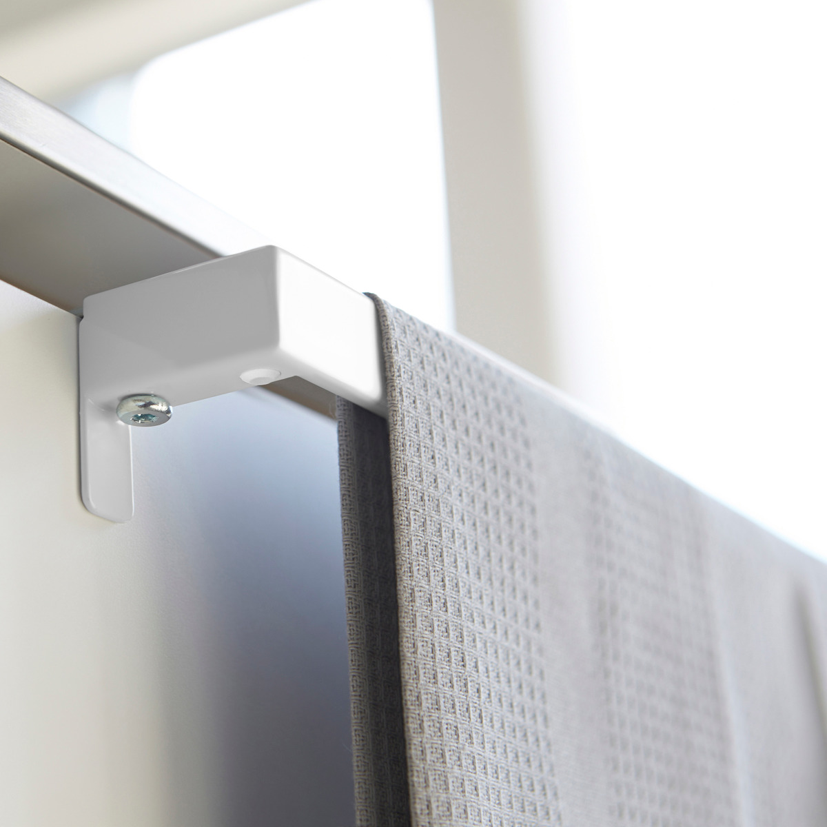 山崎実業 Plate タオルハンガーバー プレート ( 4903208047487 プレートシリーズ タオルバー ふきん掛け タオルホルダー 引っ掛け ドア用 タオル ハンガー キッチン収納 キッチンハンガー キッチン 収納 )