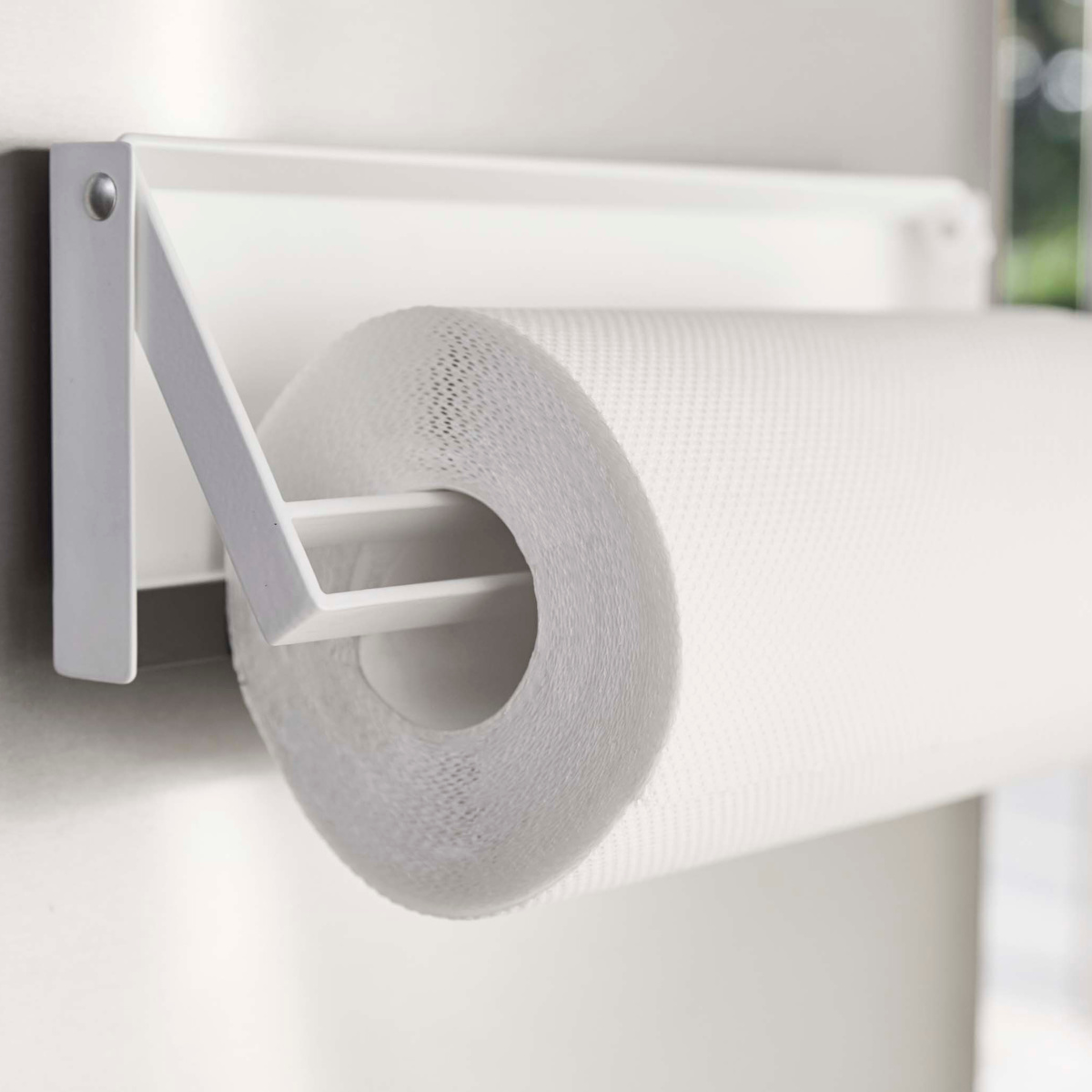 山崎実業 Plate 片手でカットマグネットキッチンペーパーホルダー プレート ( 4903208049436 プレートシリーズ マグネットキッチンペーパーホルダー 片手でカット 磁石 冷蔵庫 収納 マグネット 壁面収納 キッチンペーパーホルダー )