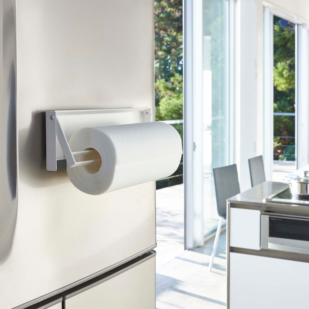 山崎実業 Plate 片手でカットマグネットキッチンペーパーホルダー プレート ( 4903208049436 プレートシリーズ マグネットキッチンペーパーホルダー 片手でカット 磁石 冷蔵庫 収納 マグネット 壁面収納 キッチンペーパーホルダー )