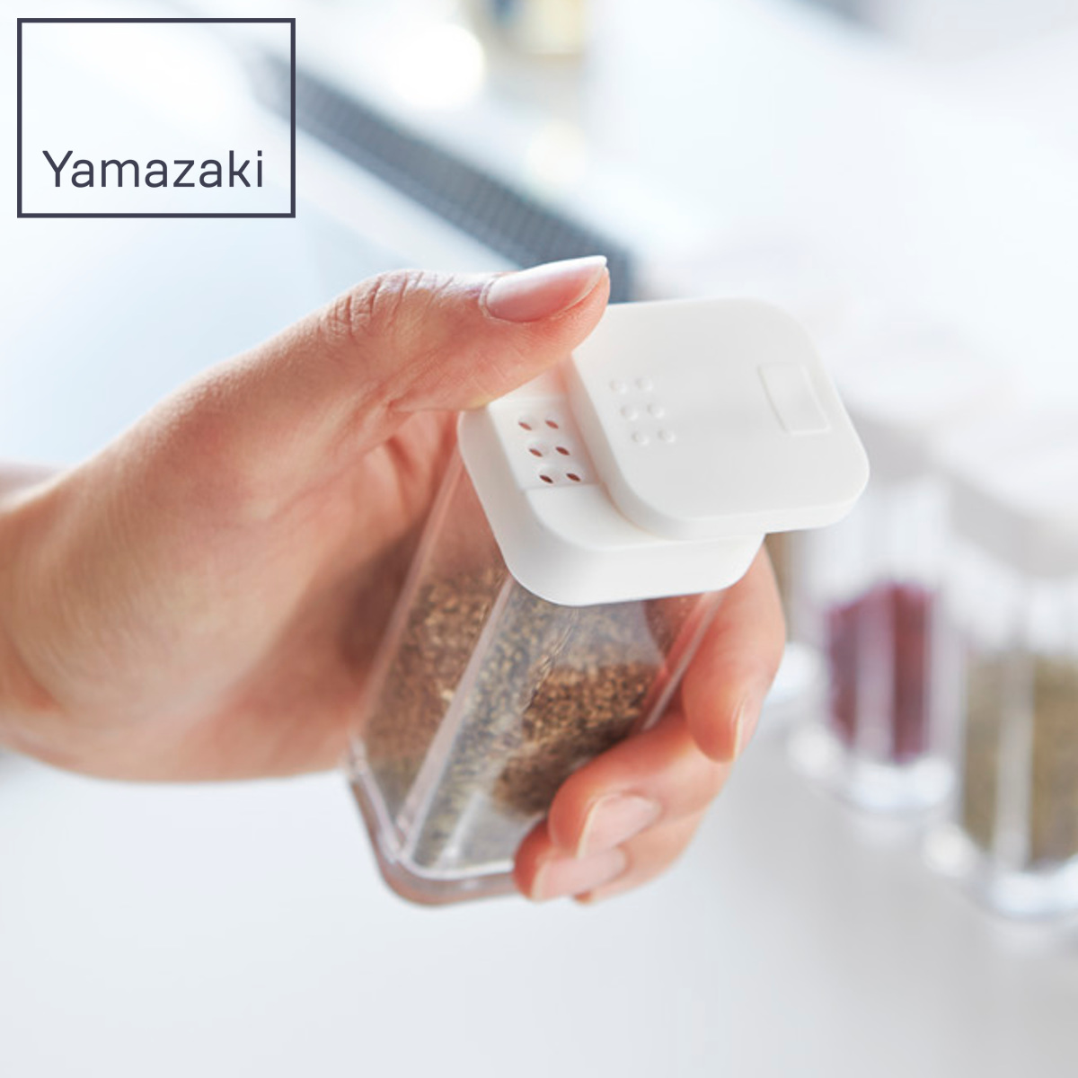 山崎実業 AQUA スパイスボトル アクア ( 4903208028806 アクアシリーズ 調味料入れ 調味料ボトル 調味料容器 スパイス ボトル 片手 スライド 調味料 容器 保存 )
