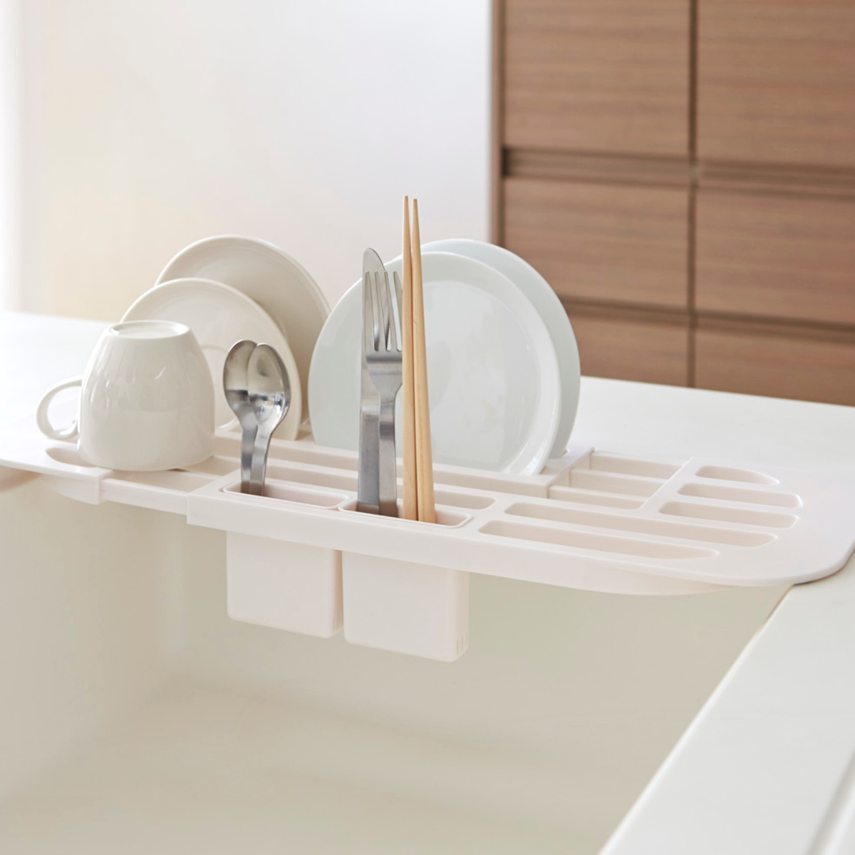 山崎実業 AQUA 伸縮水切りラック アクア ( 4903208028950 アクアシリーズ 水切りラック 伸縮式水切りラック 水切りトレー 水切りトレイ ディッシュラック ディッシュスタンド 皿立て キッチン 収納 食器 皿 乾燥 シンク上 )