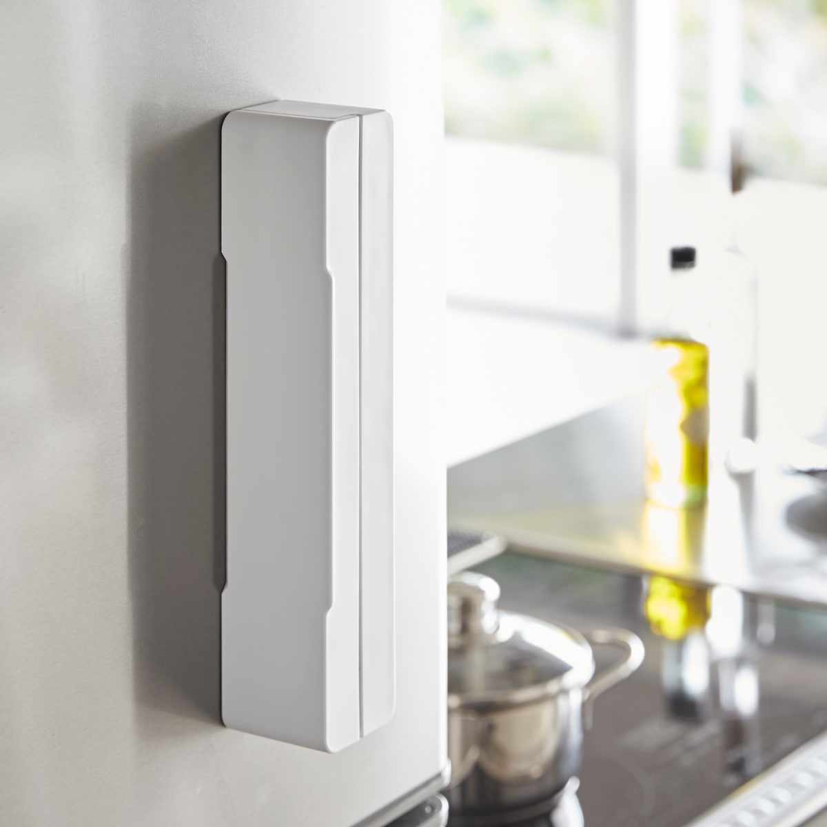 山崎実業 AQUA マグネット ラップケース S アクア ホワイト ( 4903208032391 アクアシリーズ ラップケースS ラップホルダー ラップ収納 ラップ立て ラップ置き ラップスタンド キッチン収納 磁石 )