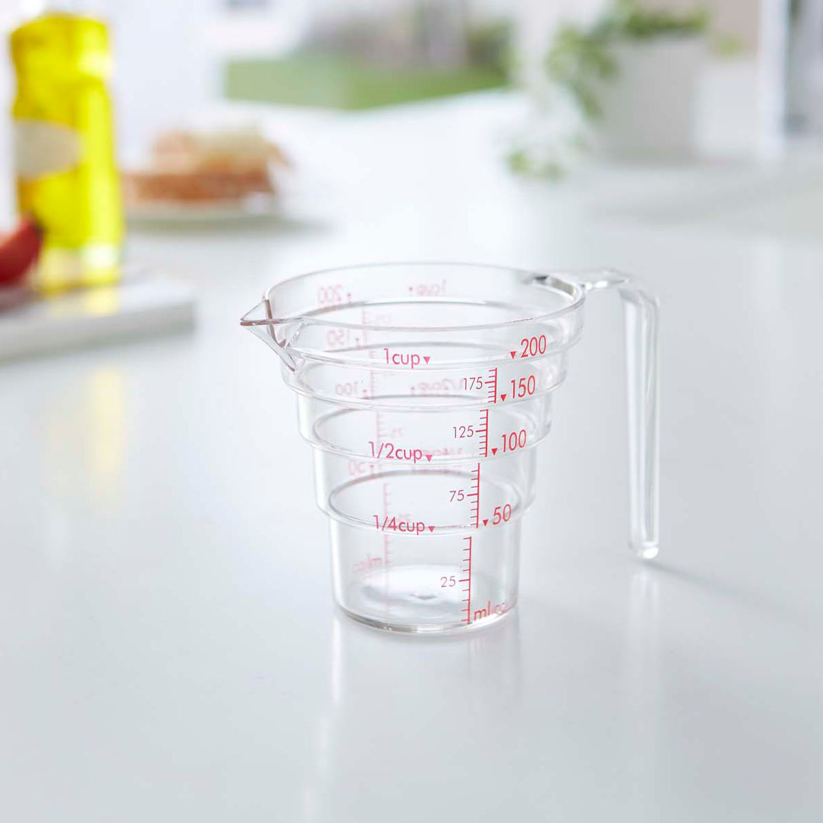 山崎実業 段々計量カップ 200ML ( 4903208026970 計量カップ 食洗機対応 200ml メジャーカップ 持ち手付き 透明 見やすい 料理 製菓 お菓子作り 軽量 )