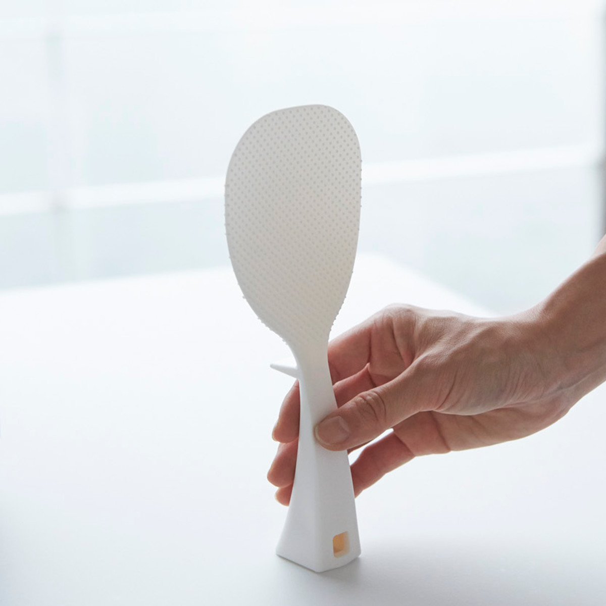 山崎実業 AQUA 立って置ける しゃもじ アクア ( 4903208028929 アクアシリーズ 立つしゃもじ 食洗機対応 立つ 3WAY シャモジ 杓文字 立つ杓文字 立つシャモジ 自立しゃもじ 食器洗い乾燥機 食器洗い乾燥機対応 置く )