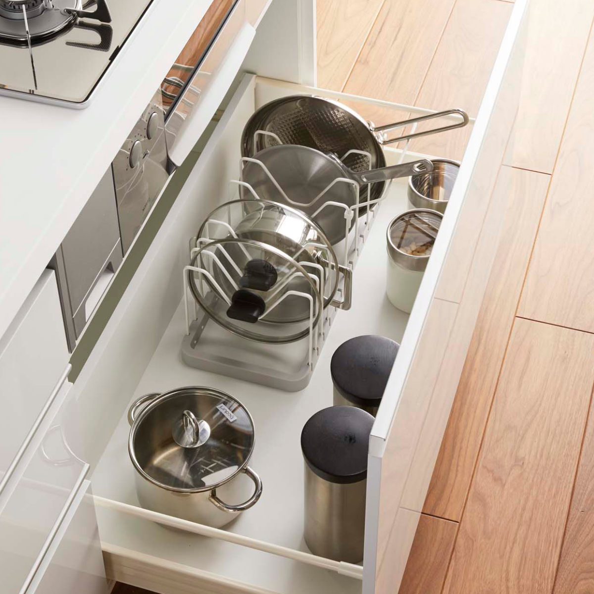 山崎実業 Plate シンク下 伸縮鍋蓋&フライパンスタンド プレート ( 4903208039659 プレートシリーズ 鍋蓋スタンド フライパンスタンド シンク下収納 伸縮スタンド 鍋蓋&フライパン スタンド 伸縮 伸縮式 フライパンラック )